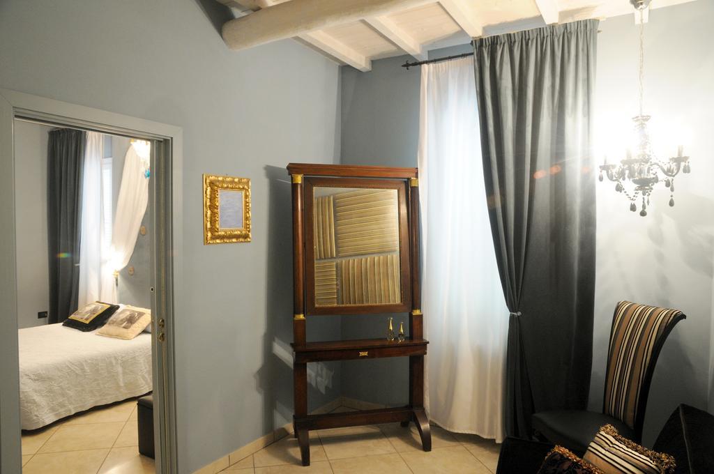 B&B A Casa Dell'Antiquario San Benedetto Po Extérieur photo
